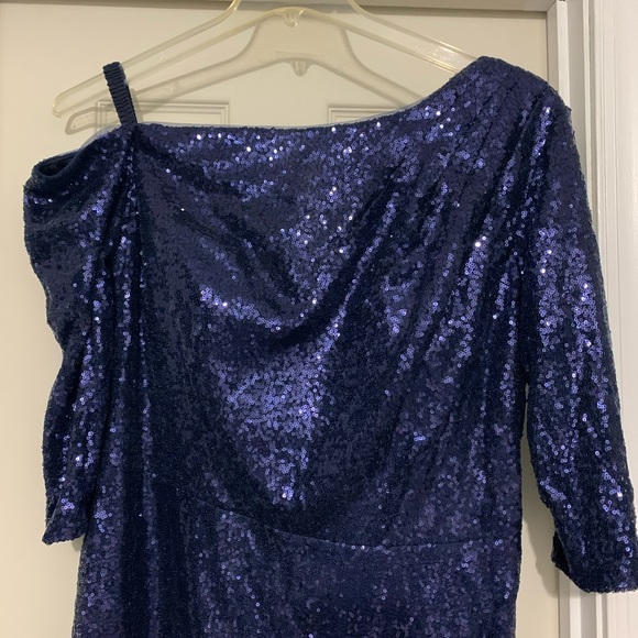 Never been worn MOB all sequin long dress. Elegant and fun! - Picture 3 of 4